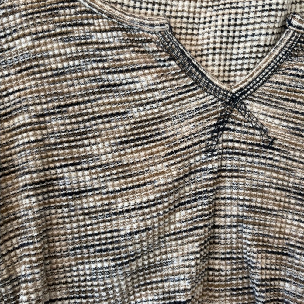 BDG Black and Brown Crop Top - Picture 2 of 3